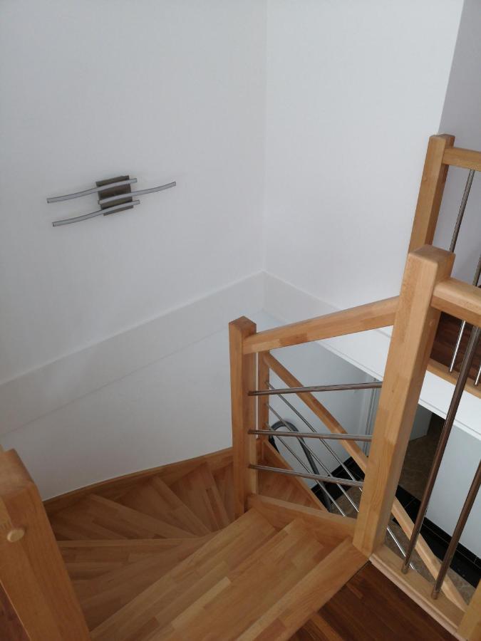 Bienvenus Chez Eric A Montevrain Apartment Exterior foto